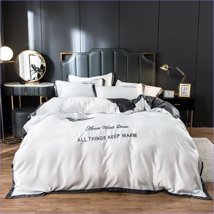 Funda Nórdica Blanca Con Borde Negro